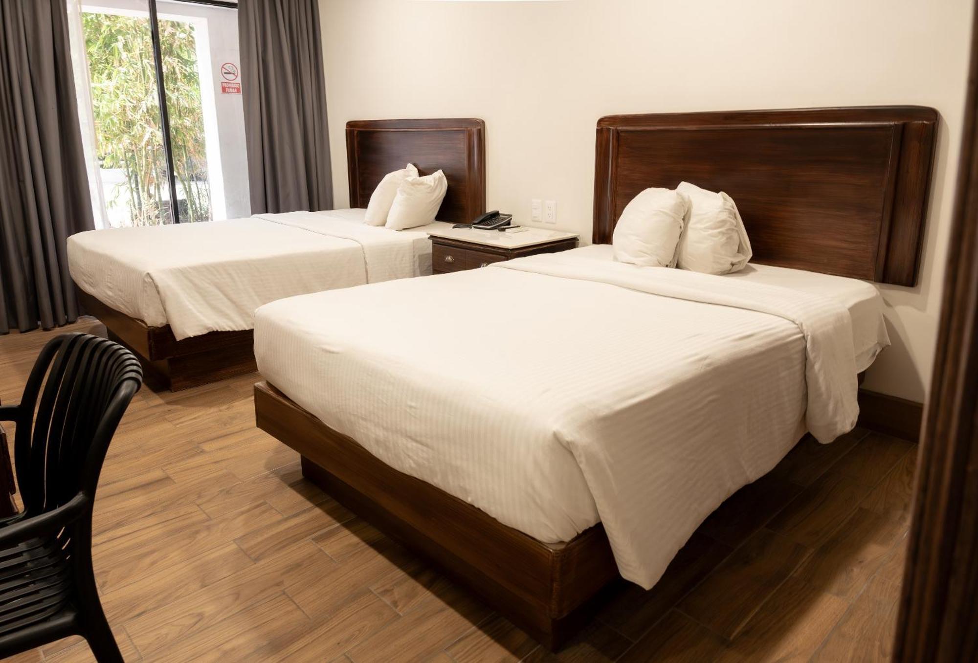 Hotel San Antonio Тампико Екстериор снимка